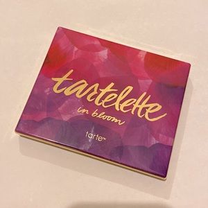 Taste In Bloom Palette